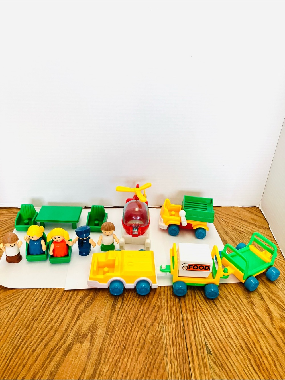 Playskool 1980’s Lil Playmates Figures & Vehicles Lot & More Hong Kong